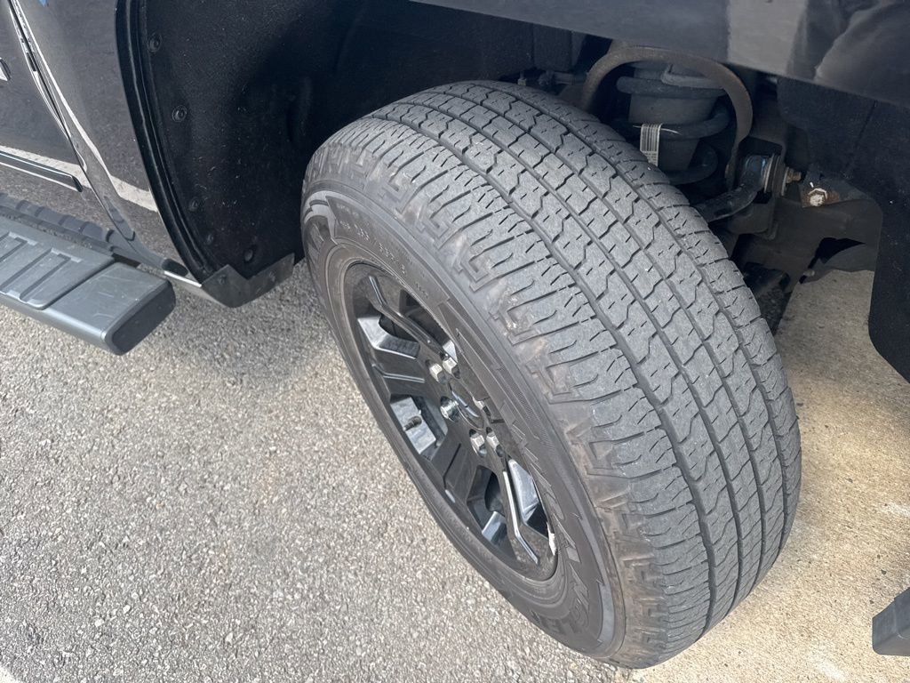 Used 2017 Chevrolet Silverado 1500 LT w/ All Star Edition image 6