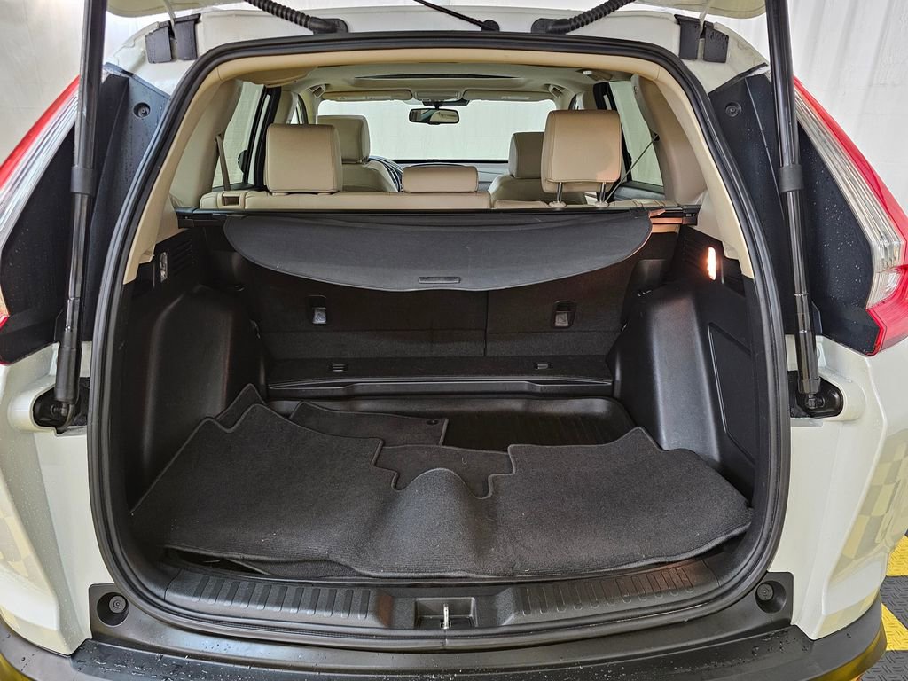 Used 2017 Honda CR-V Touring image 14