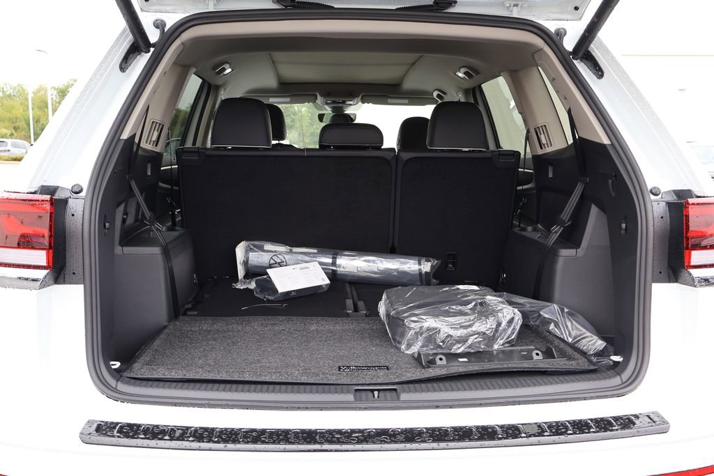 New 2026 Volkswagen Atlas SEL Premium R-Line image 22