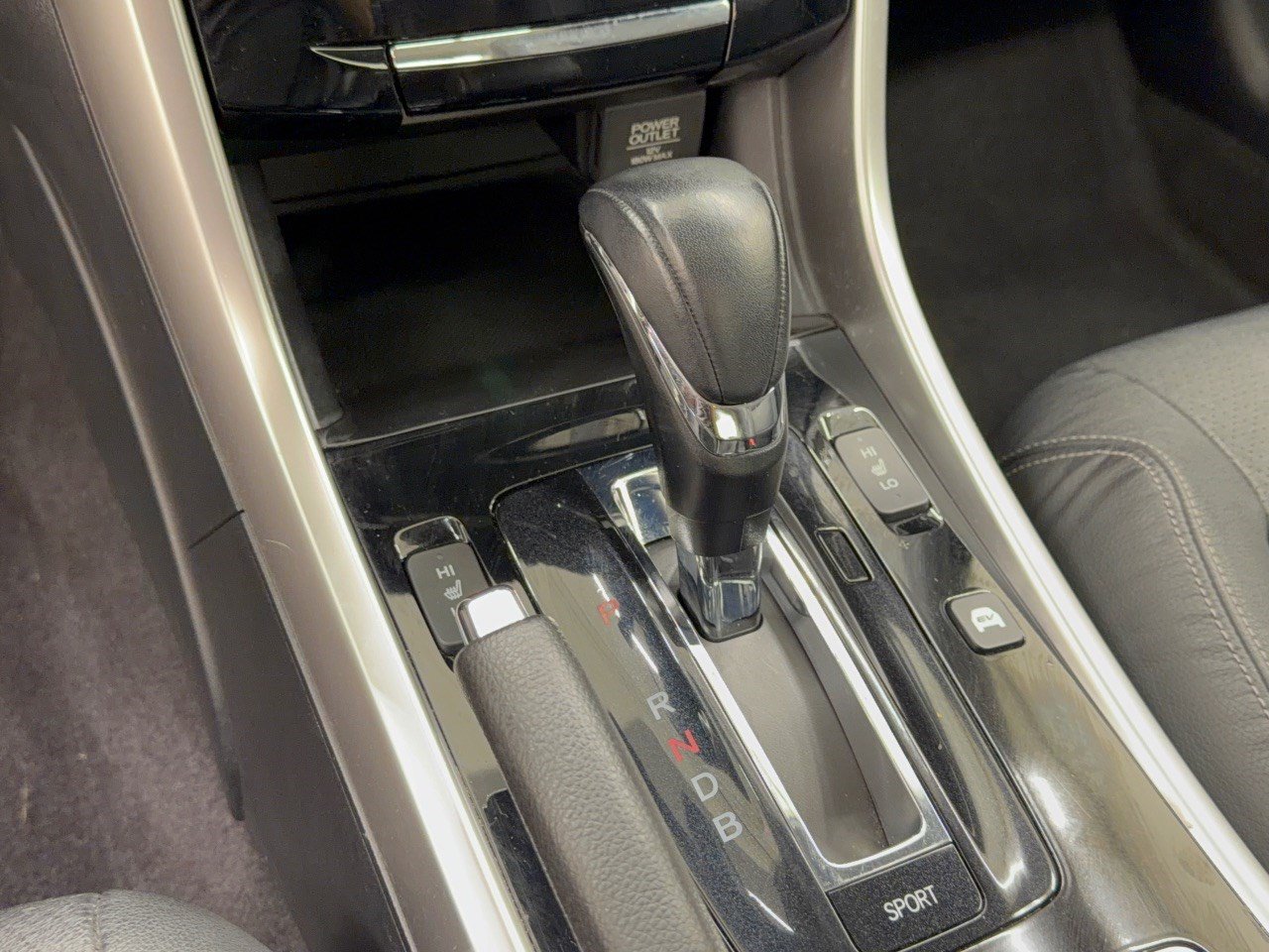 Used 2017 Honda Accord Touring image 21