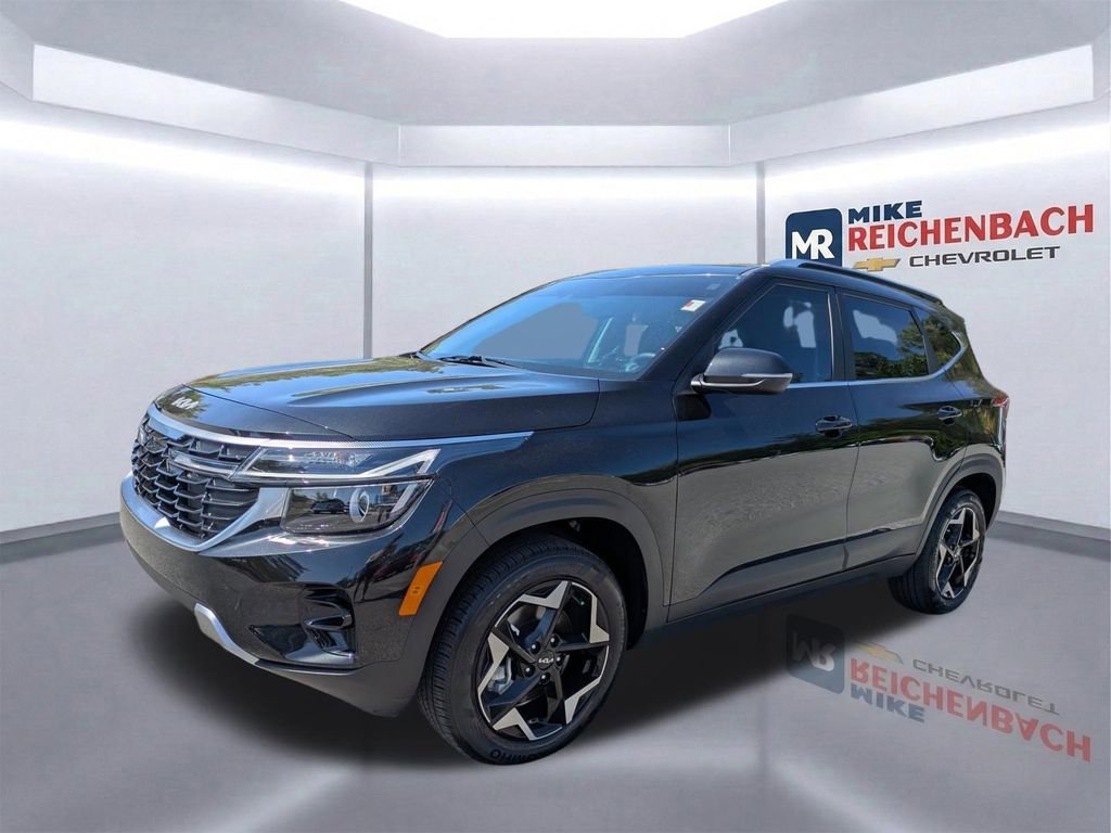Used 2025 Kia Seltos EX w/ EX Sunroof Package AWD/4WD image 8