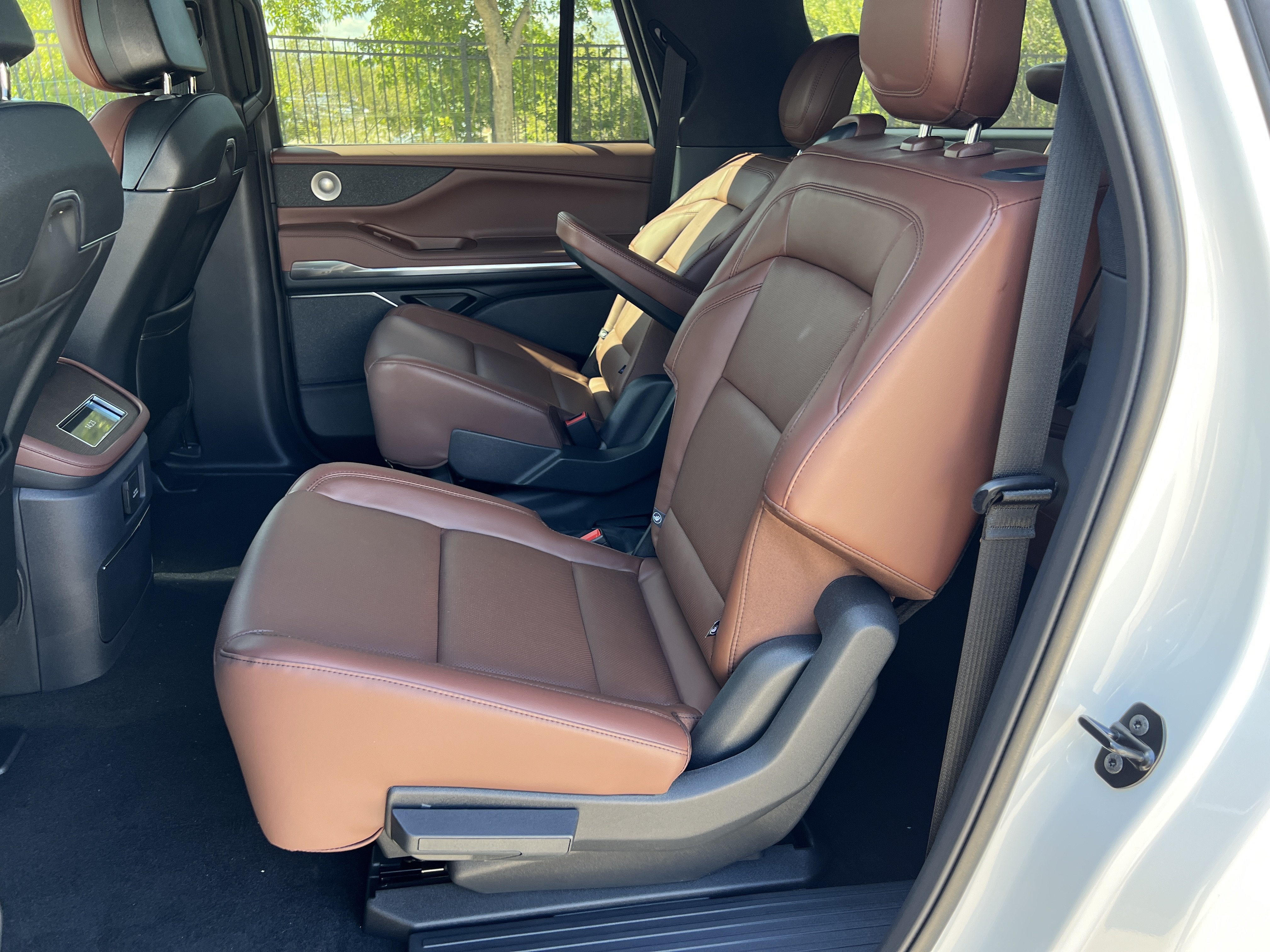 New 2027 Lincoln Navigator L Reserve AWD/4WD image 24