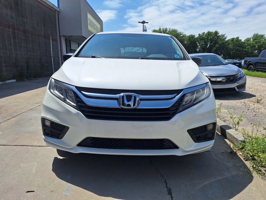 Used 2018 Honda Odyssey LX image 2