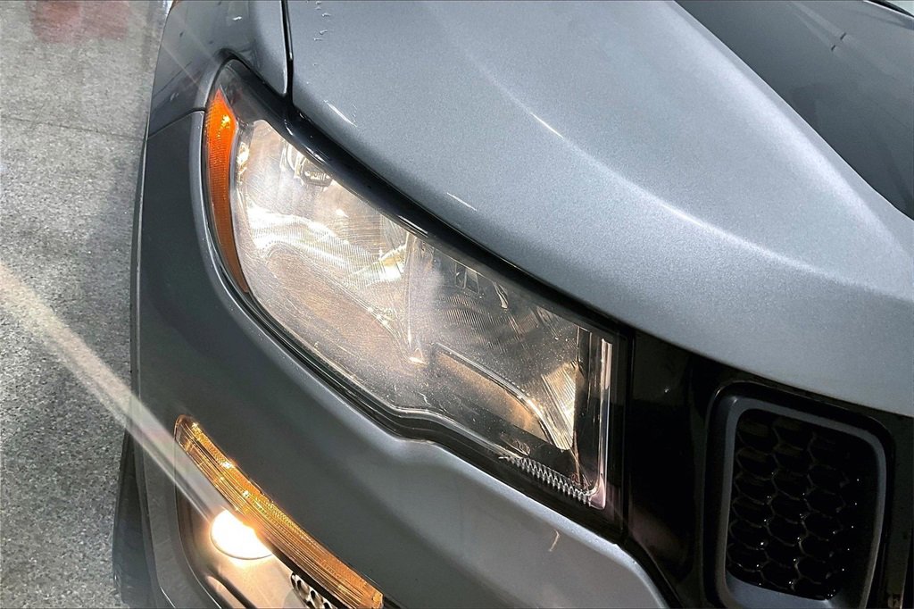 Used 2021 Jeep Compass Trailhawk image 31