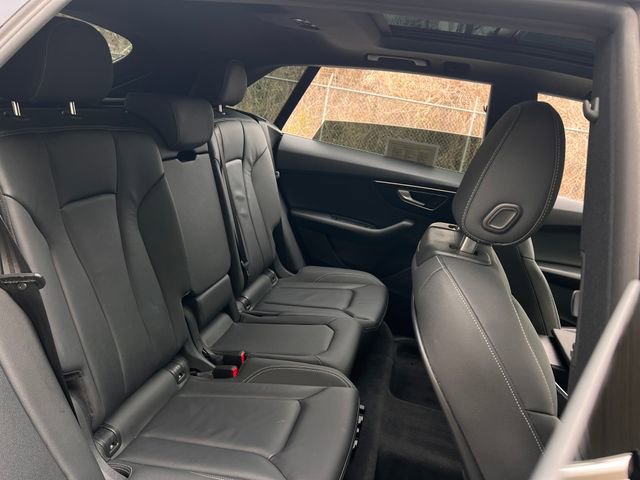 Used 2019 Audi Q8 Premium w/ Convenience Package image 28