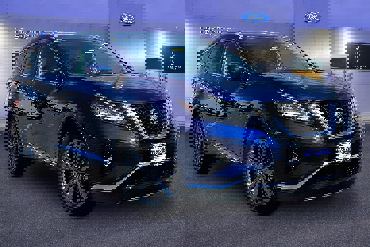 Used 2021 Nissan Murano Platinum w/ Cargo Package image 1