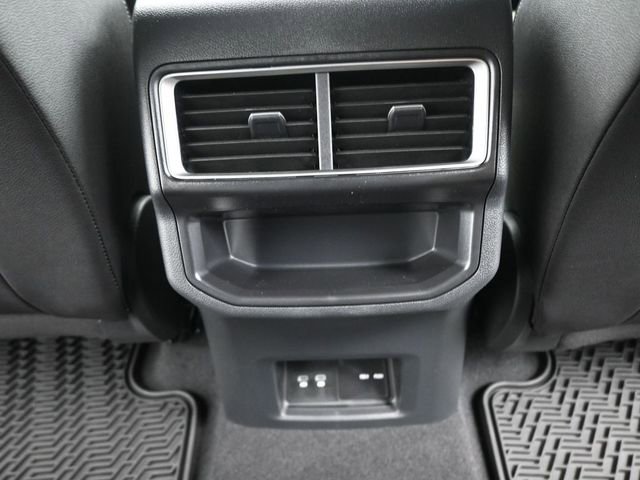 New 2026 Volkswagen Atlas Cross Sport SE image 25