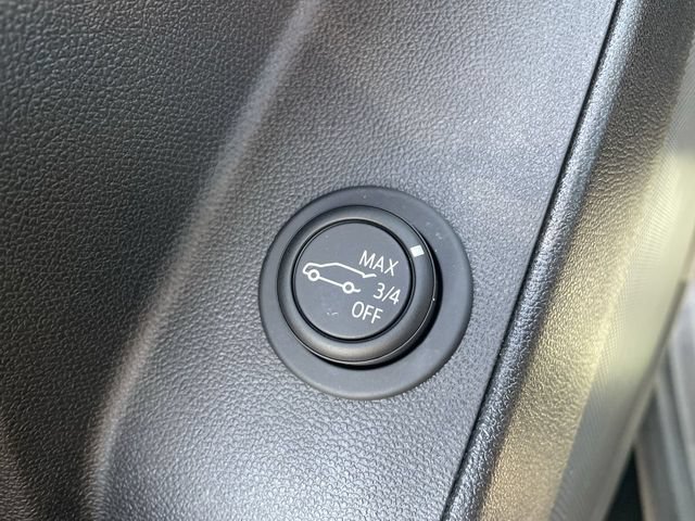 Used 2022 Chevrolet Equinox LT FWD image 34