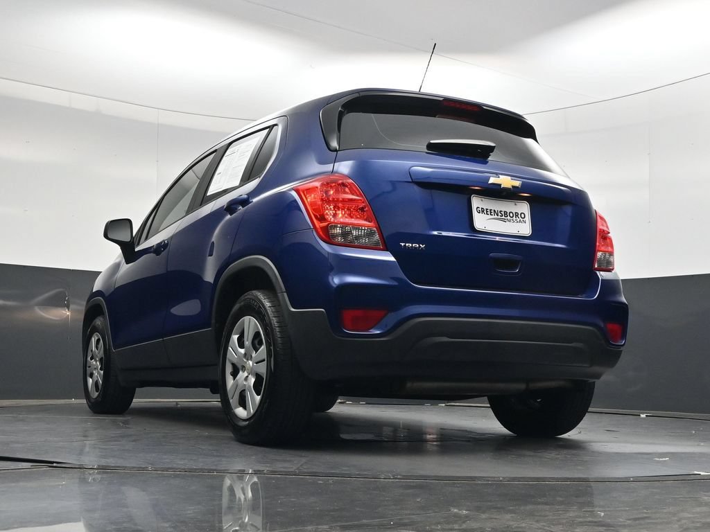 Used 2017 Chevrolet Trax LS FWD image 43