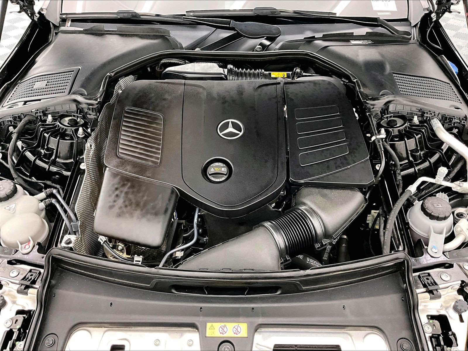 Certified 2024 Mercedes-Benz C 300 Sedan image 9