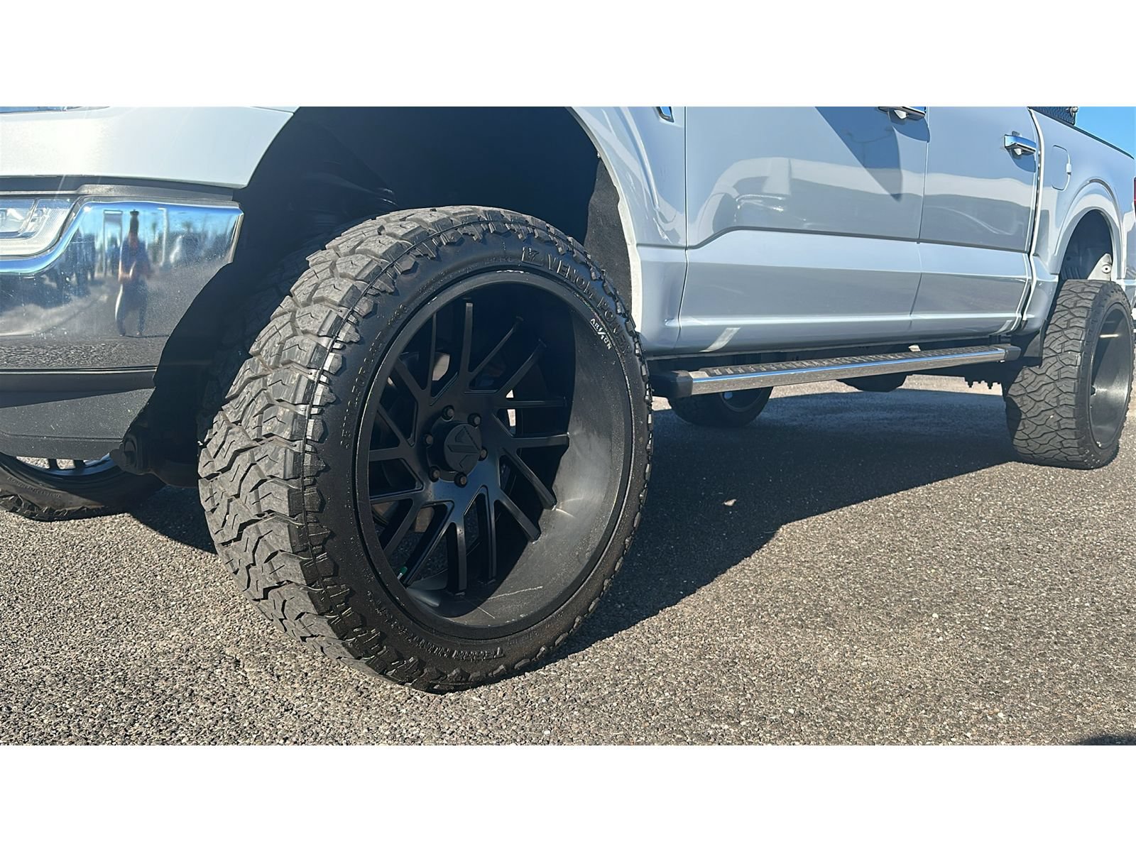 Used 2021 Ford F150 XLT w/ Equipment Group 302A High AWD/4WD image 9
