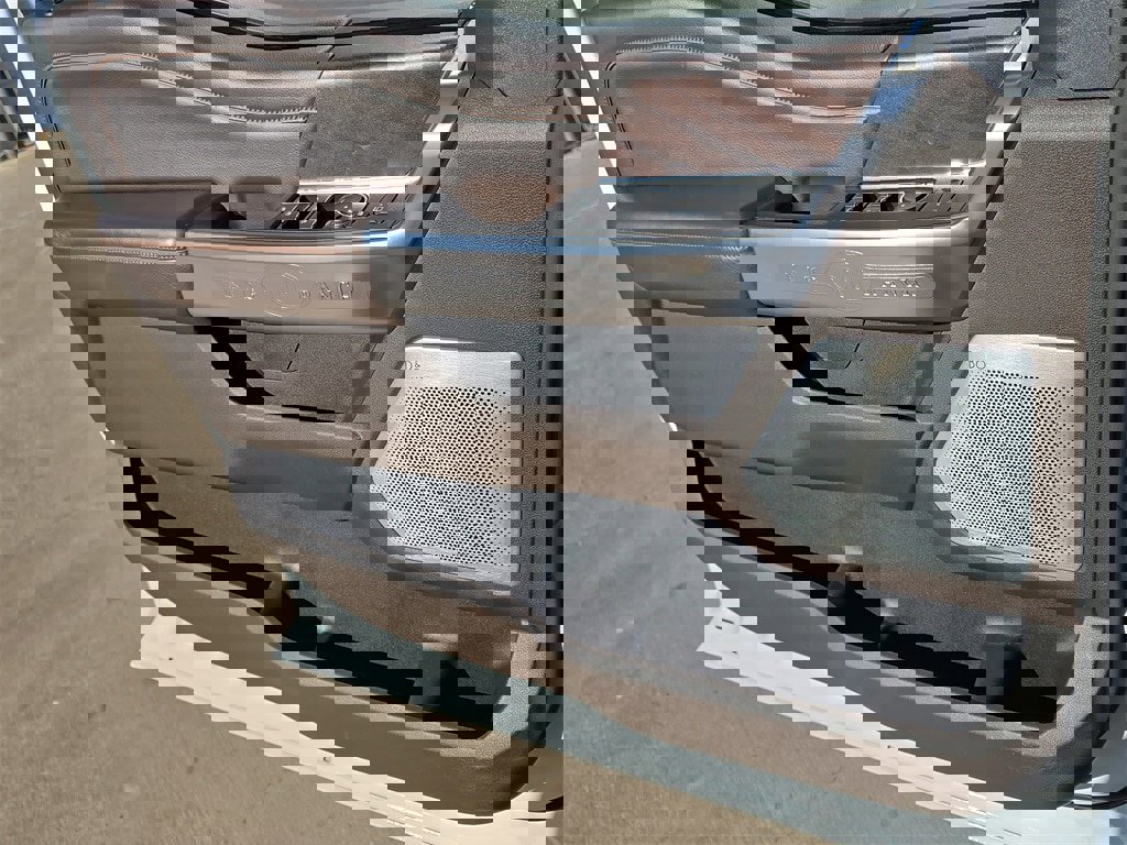 Used 2024 Ford F350 King Ranch image 26