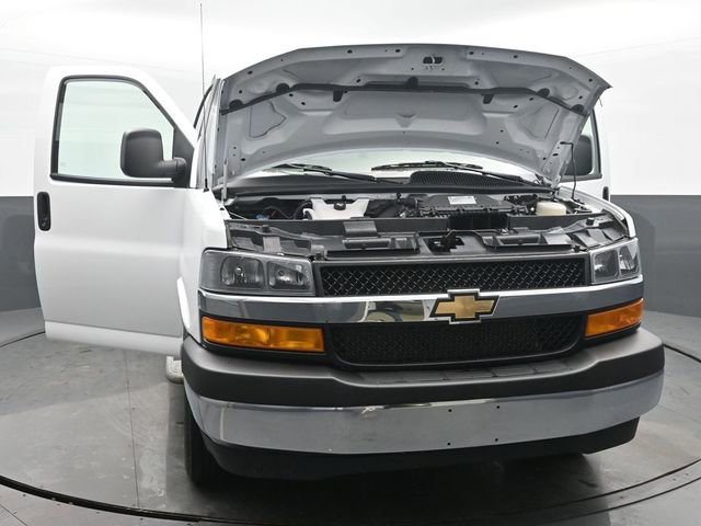 Used 2024 Chevrolet Express 2500 w/ Driver Convenience Package image 42
