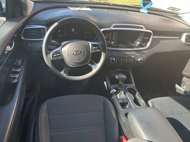 Used 2019 Kia Sorento L FWD image 12