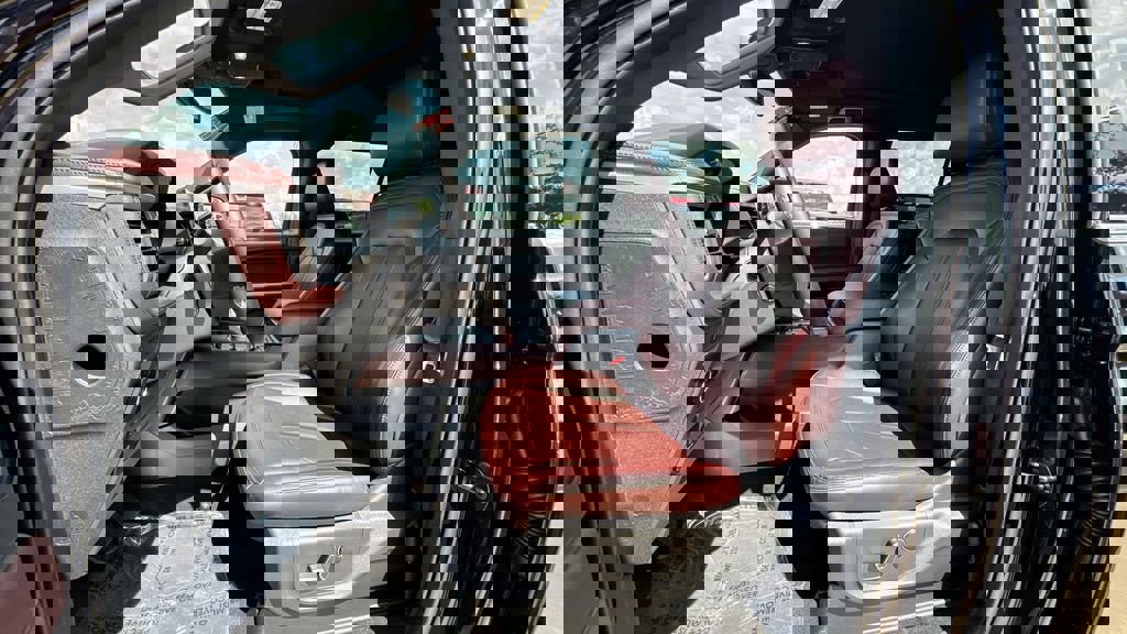 Used 2024 Ford Expedition Max Limited image 20