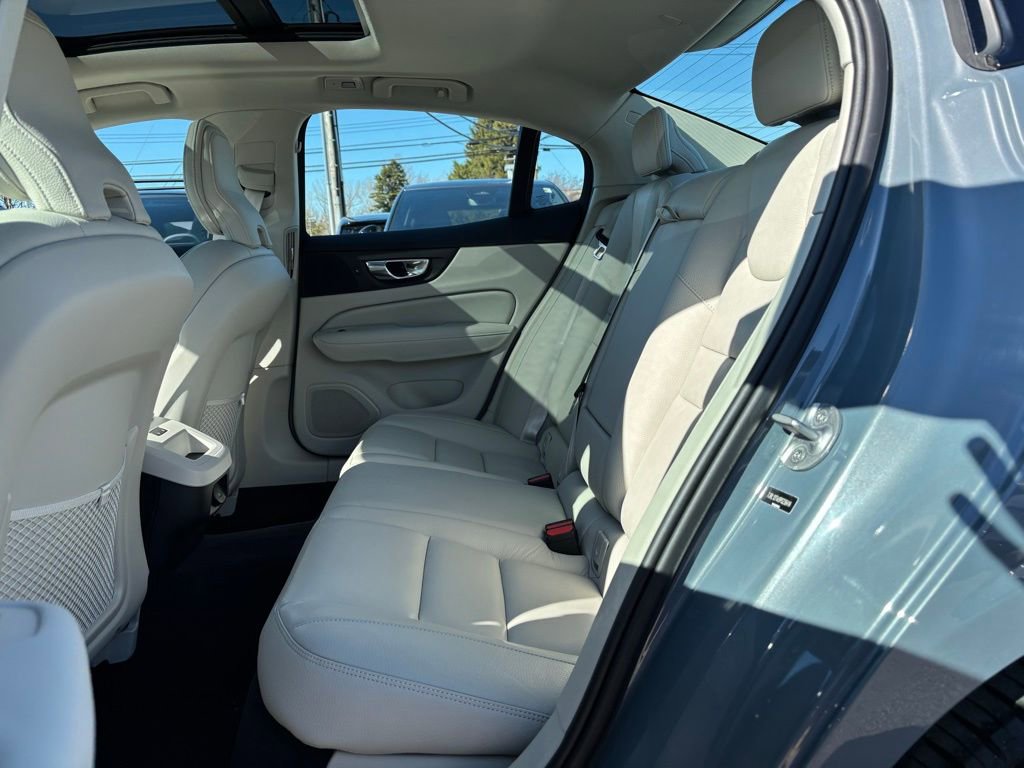 Certified 2023 Volvo S60 B5 Plus w/ Climate Package image 20