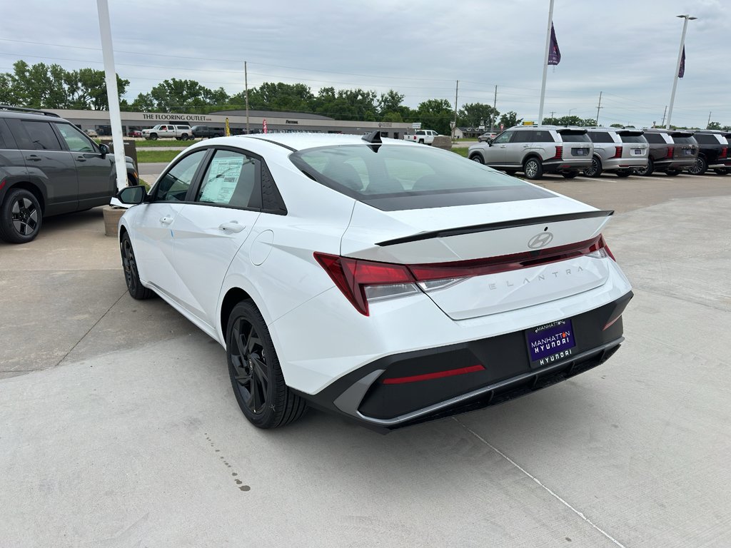 New 2026 Hyundai Elantra Sport FWD image 6