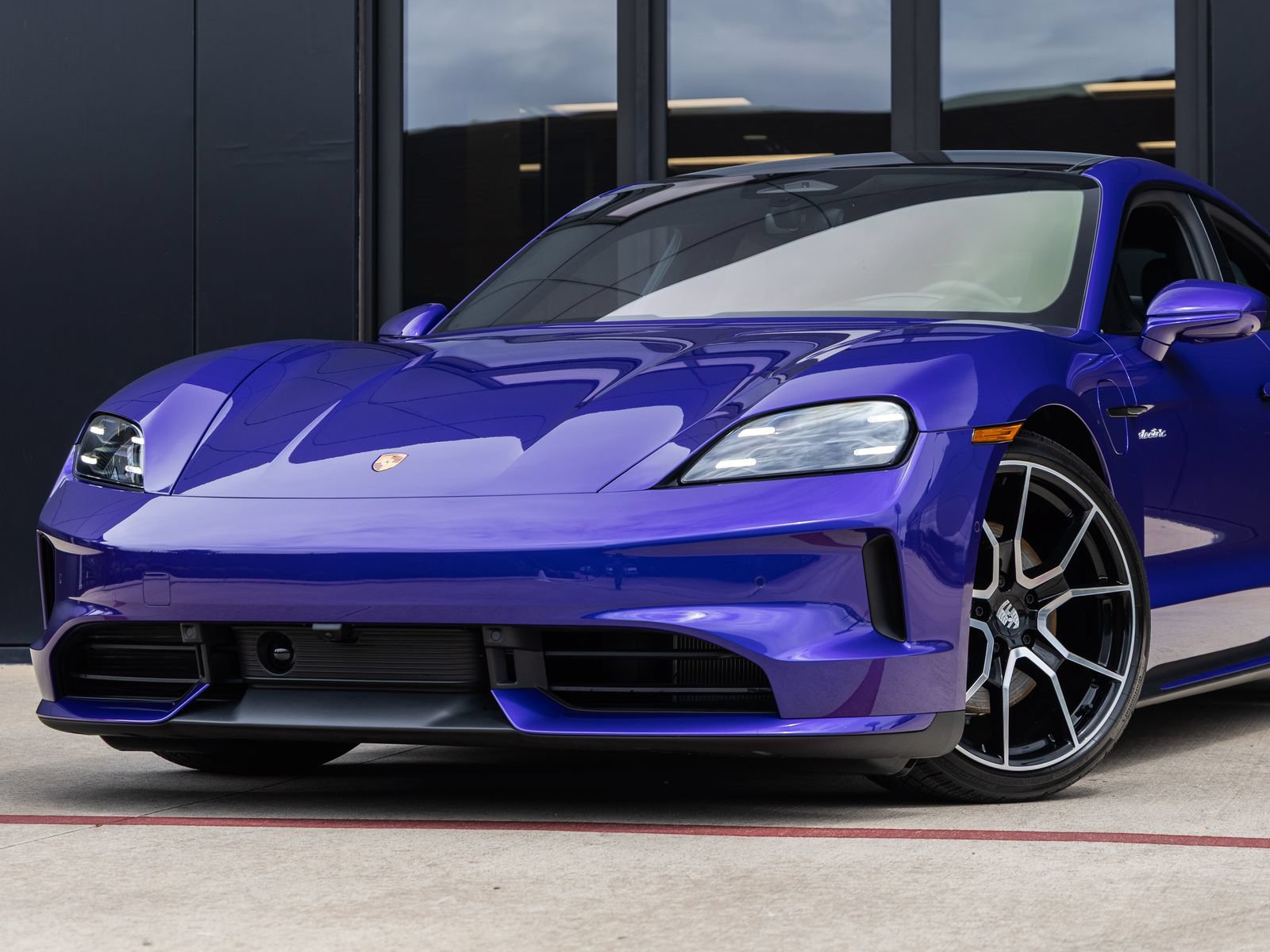 New 2026 Porsche Taycan RWD image 7