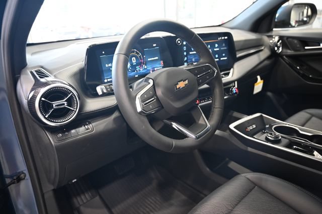 New 2027 Chevrolet Equinox LT w/ Convenience Package II FWD image 21