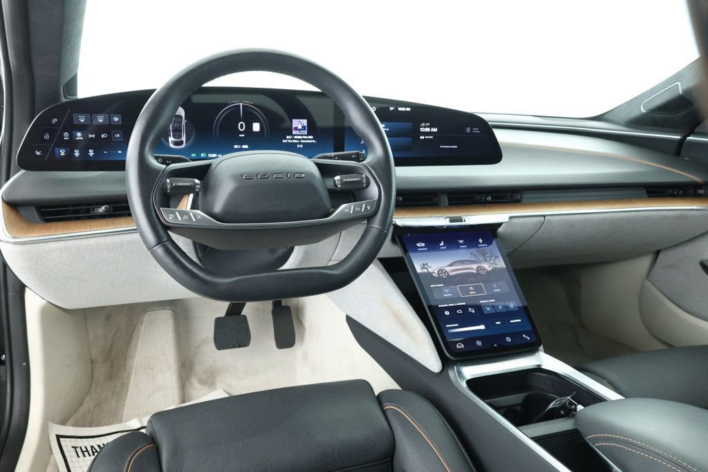 Used 2023 Lucid Air Touring image 10