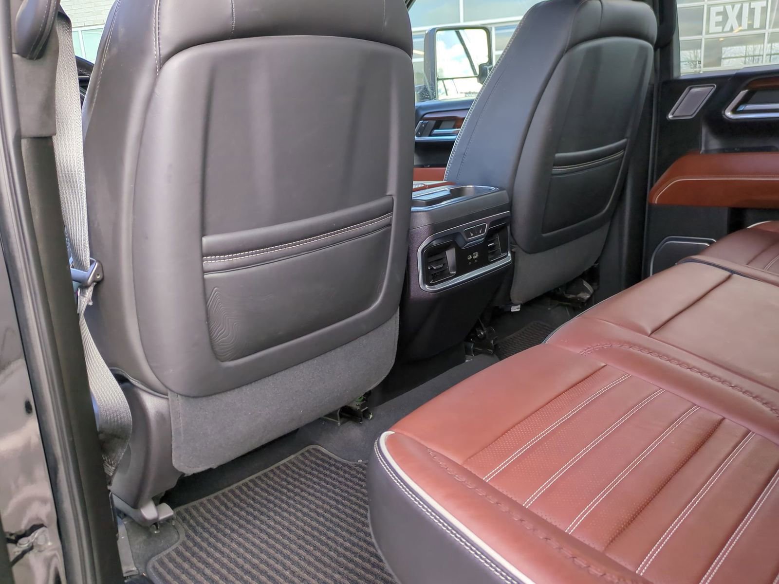 Used 2024 GMC Sierra 2500 Denali Ultimate w/ Max Trailering Package image 22