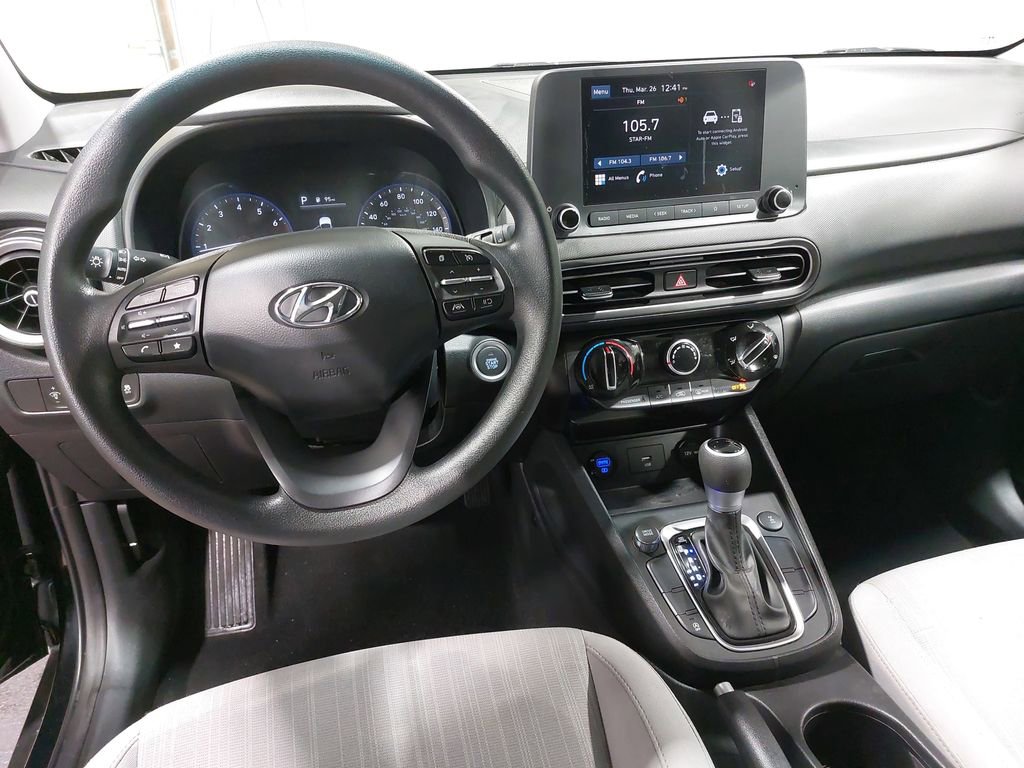 Used 2023 Hyundai Kona SEL image 15