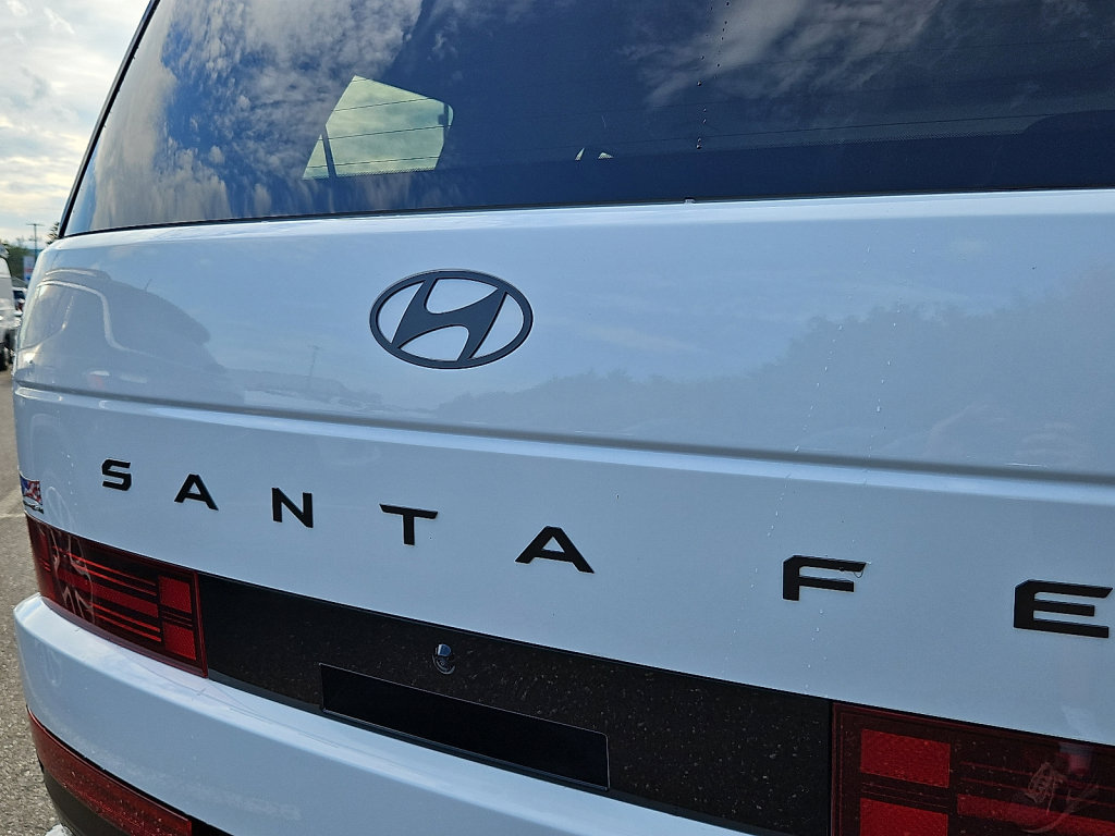 Used 2025 Hyundai Santa Fe Calligraphy image 16