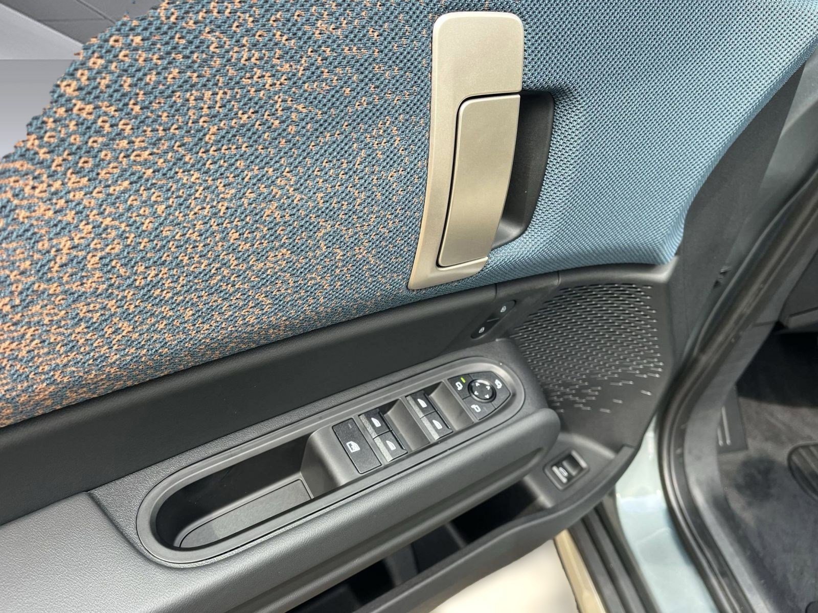 Used 2025 MINI Cooper Countryman S w/ Comfort Package Max image 23