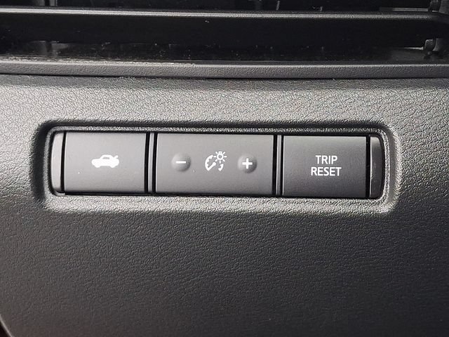 Used 2025 Nissan Altima 2.5 SV AWD/4WD image 23