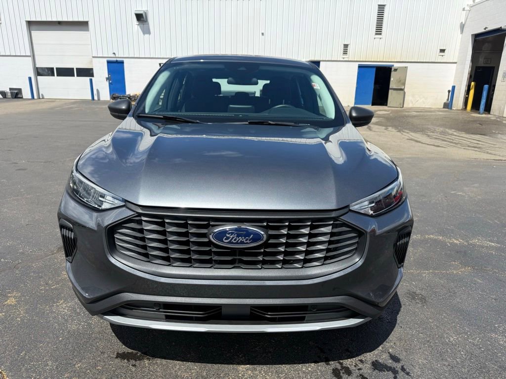 Used 2023 Ford Escape AWD image 8