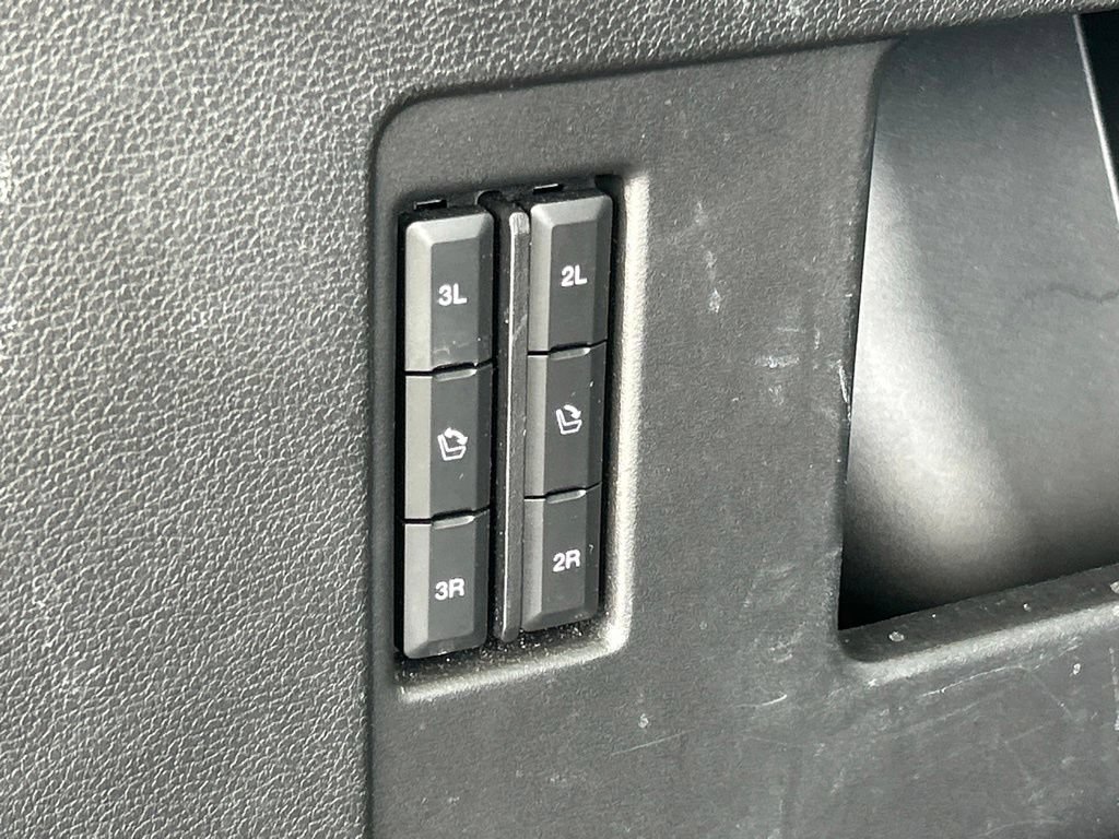 Used 2019 Ford Expedition Platinum RWD image 50