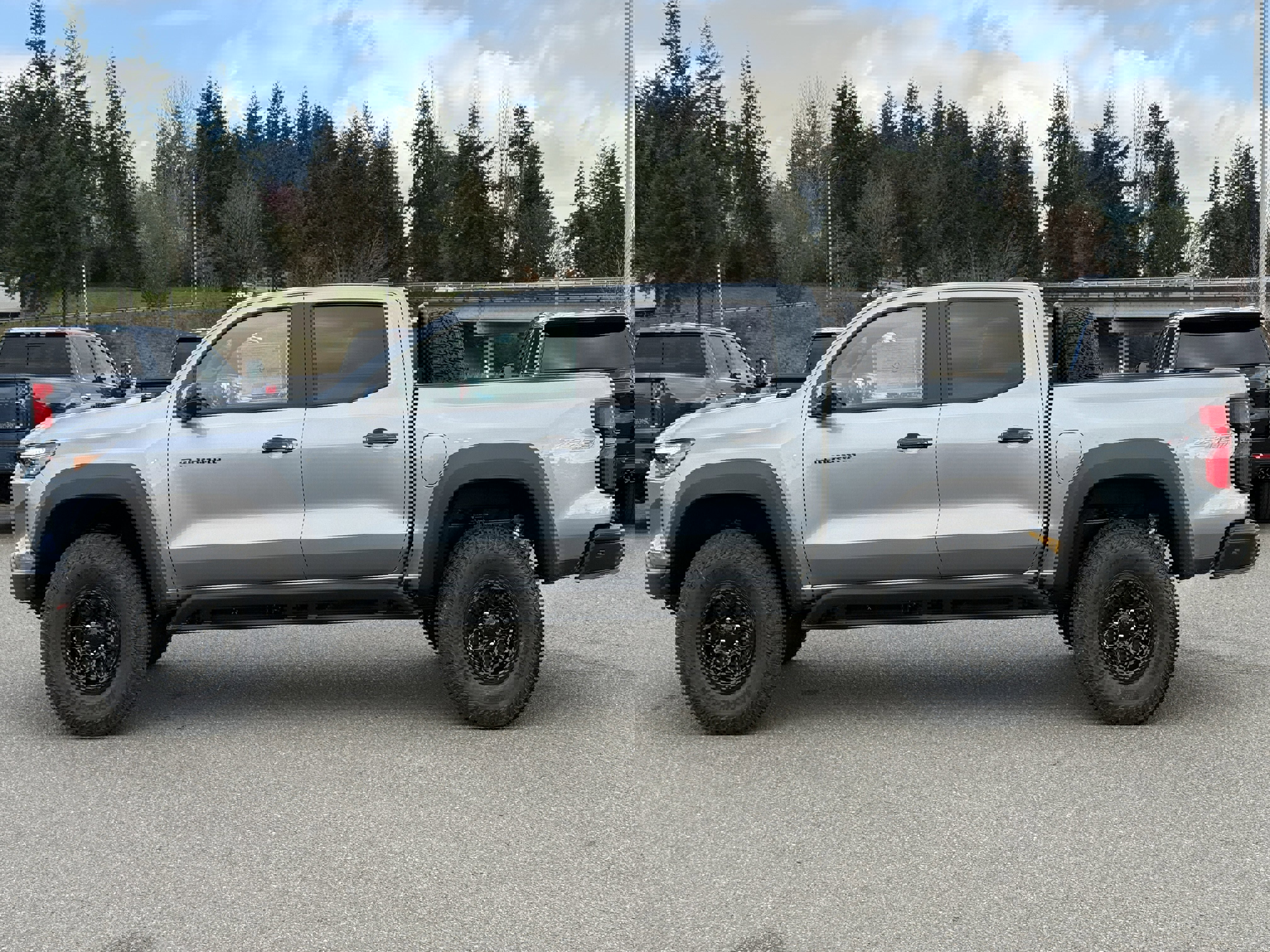 New 2026 Chevrolet Traverse LT w/ Driver Confidence Package image 2