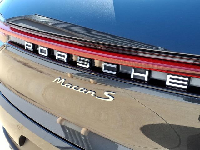 Used 2021 Porsche Macan S AWD/4WD image 25
