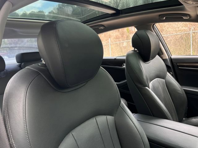 Used 2017 Genesis G80 3.8 w/ Option Group 02 image 33
