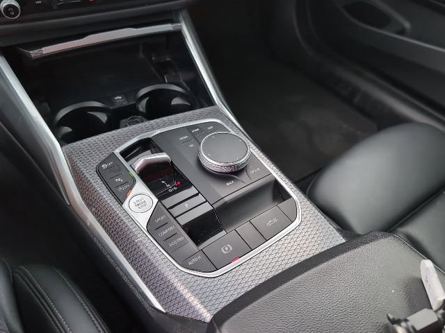 Used 2025 BMW 430i Convertible image 23