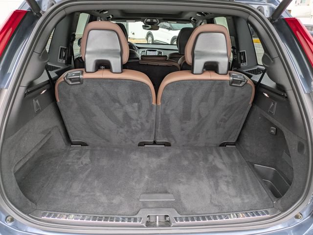 Certified 2023 Volvo XC90 B6 Plus AWD/4WD image 17