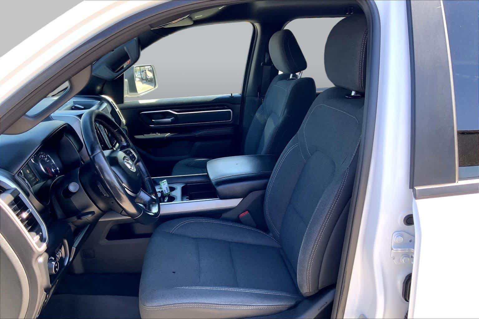 Used 2019 RAM 1500 Big Horn AWD/4WD image 8