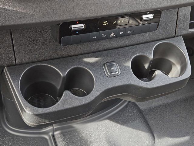 New 2025 Mercedes-Benz Sprinter 2500 image 27