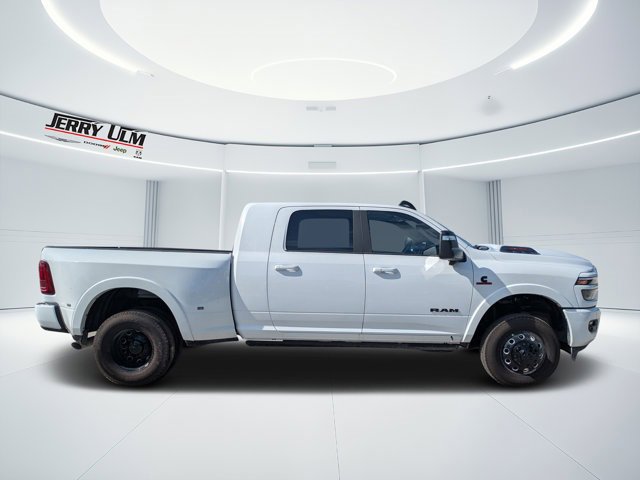 New 2026 RAM 3500 Limited image 2