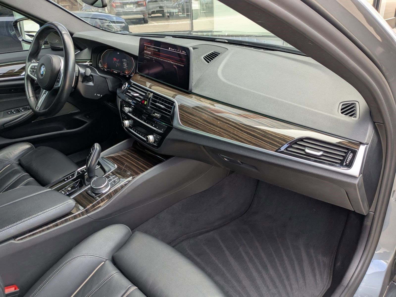 Used 2021 BMW 540i xDrive 540i xDrive image 25