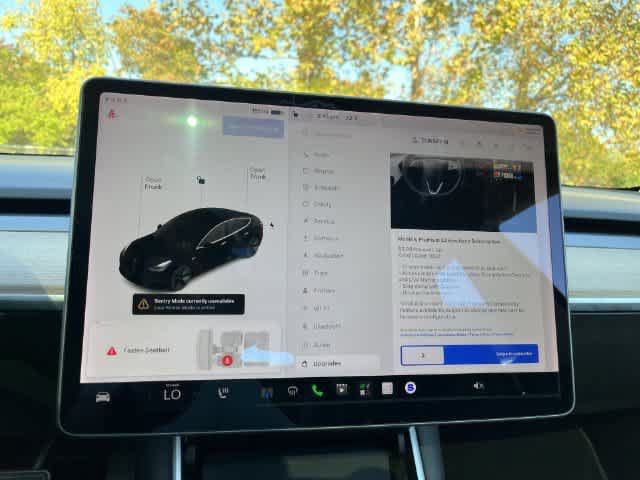 Used 2020 Tesla Model 3 Standard Range RWD image 29