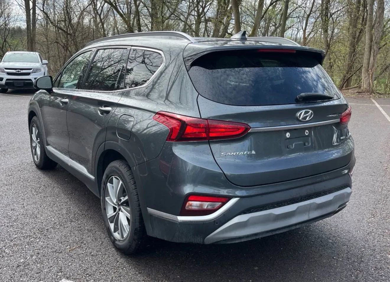 Used 2019 Hyundai Santa Fe SEL AWD/4WD image 2