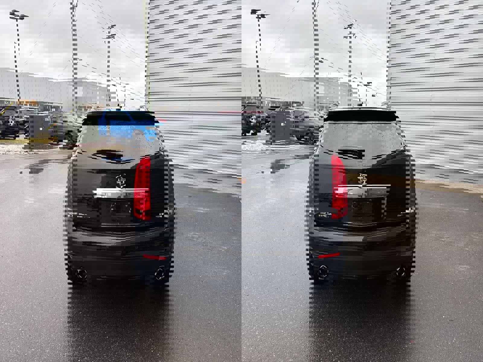 Used 2016 Cadillac SRX Performance w/ Driver Awareness Package image 3