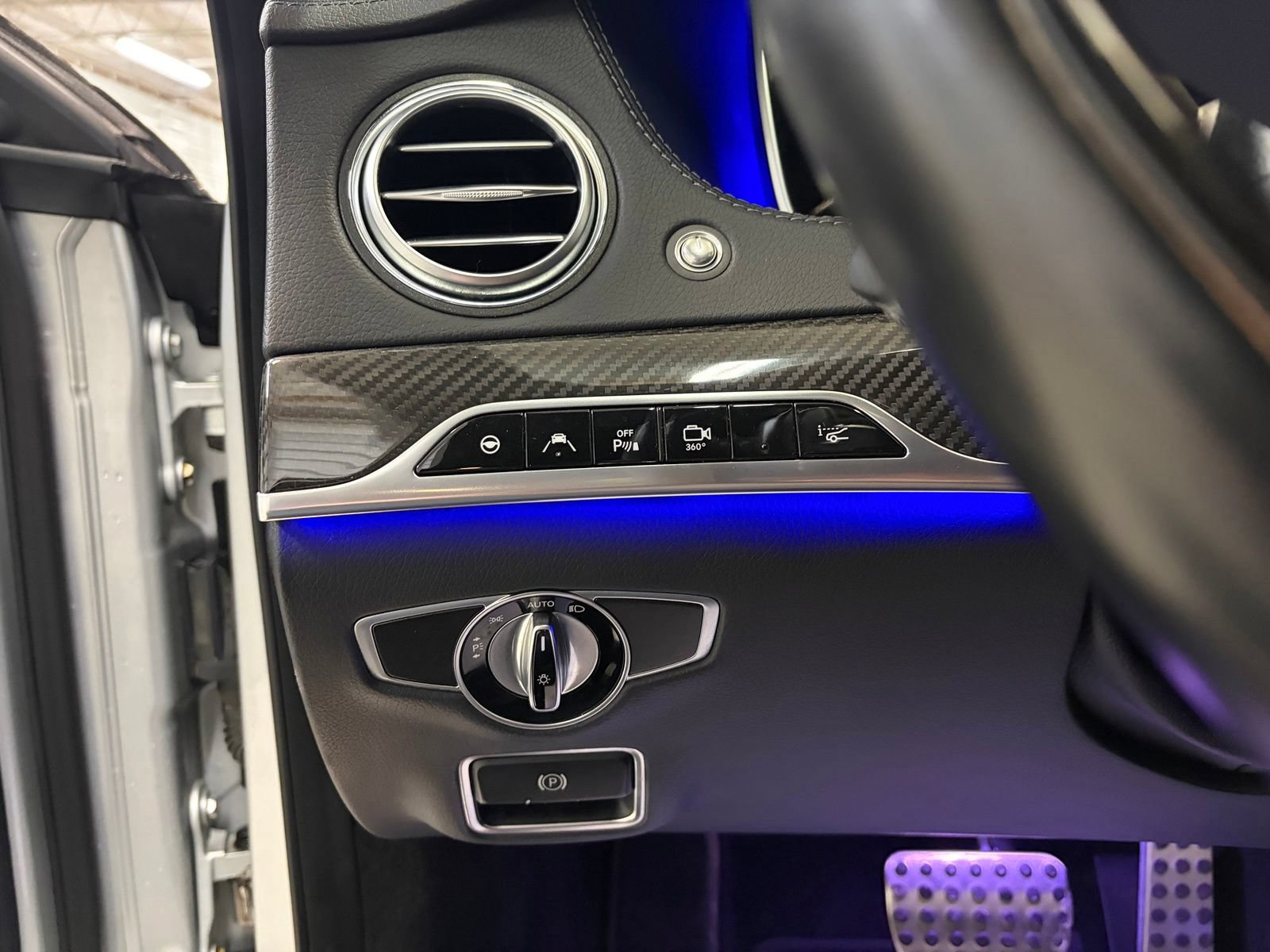 Used 2016 Mercedes-Benz S 63 AMG 4MATIC Sedan image 2