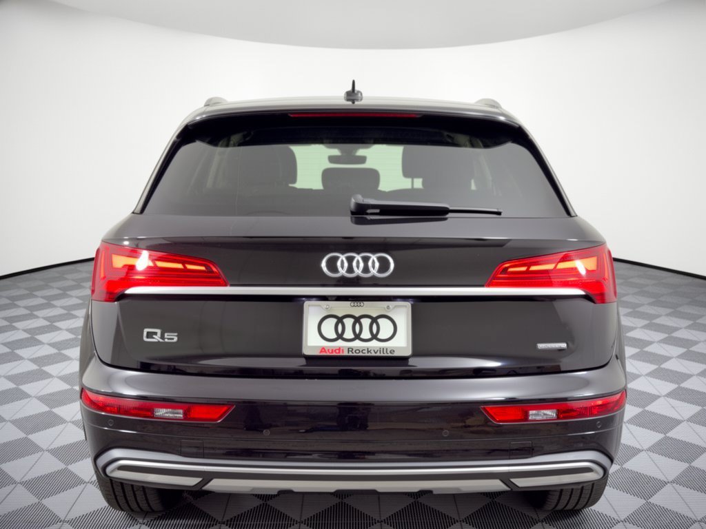 Used 2023 Audi Q5 2.0T Premium w/ Convenience Package AWD/4WD image 11