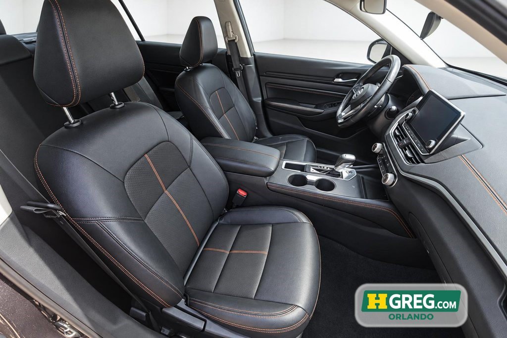 Used 2022 Nissan Altima 2.5 SR FWD image 11