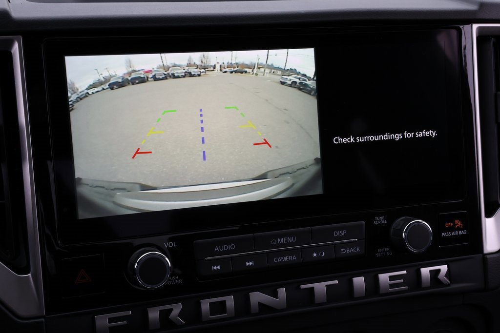 Used 2025 Nissan Frontier SV image 26