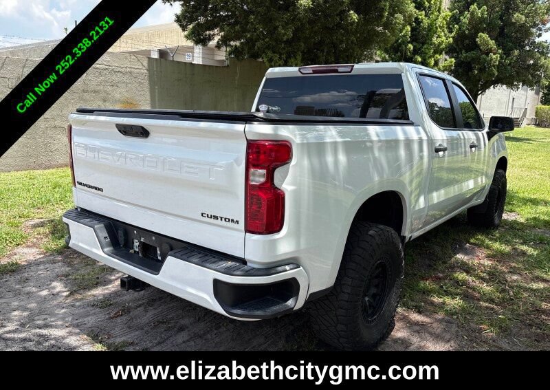 Used 2023 Chevrolet Silverado 1500 Custom RWD image 3