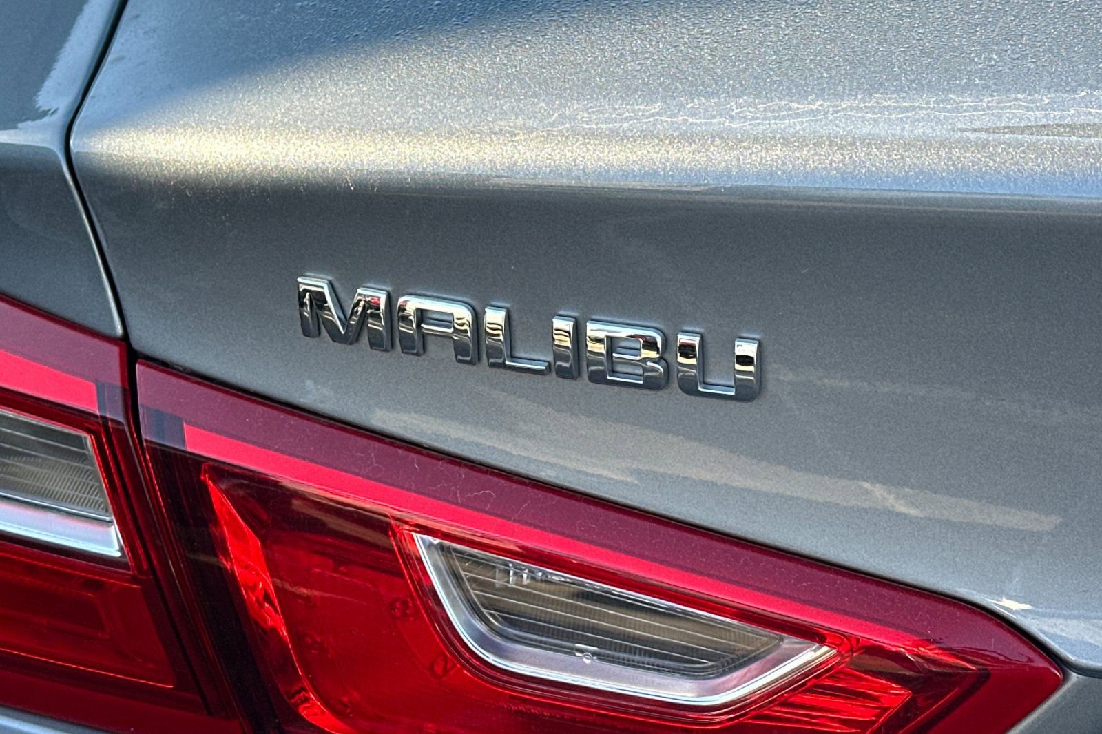 Used 2023 Chevrolet Malibu LS image 9