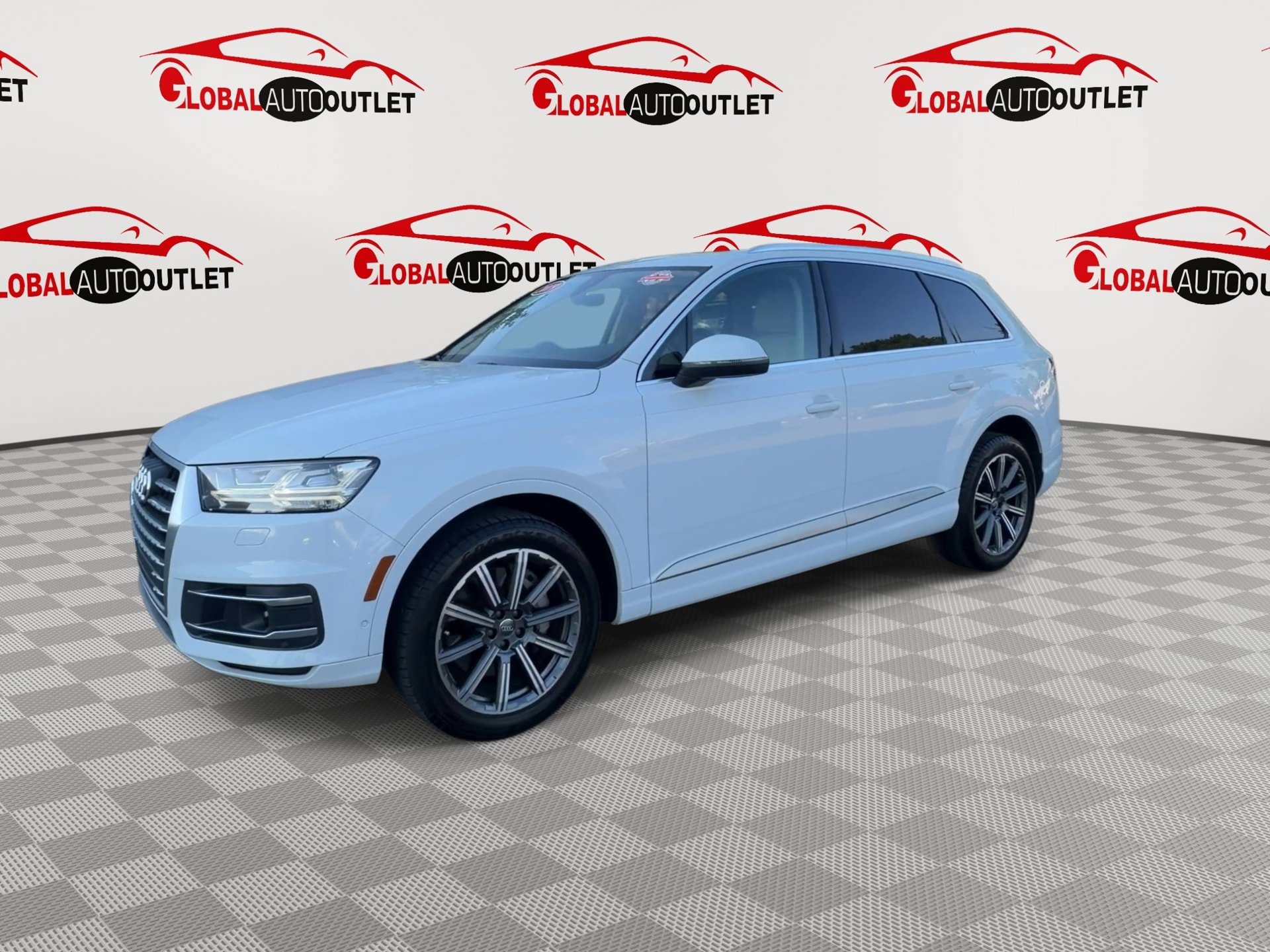 Used 2019 Audi Q7 2.0T Premium Plus w/ Premium Plus Package AWD/4WD image 4